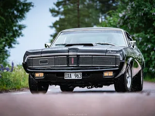 1969 Mercury Cougar fotograferad på Small Lake Run-cruising i Edsbyn, Hälsingland